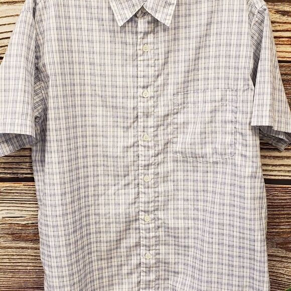 Bullhead short Sleeve button down front Shirt - Picture 1 of 7